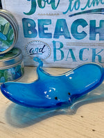 Load image into Gallery viewer, Blue Stingray Glass Art
